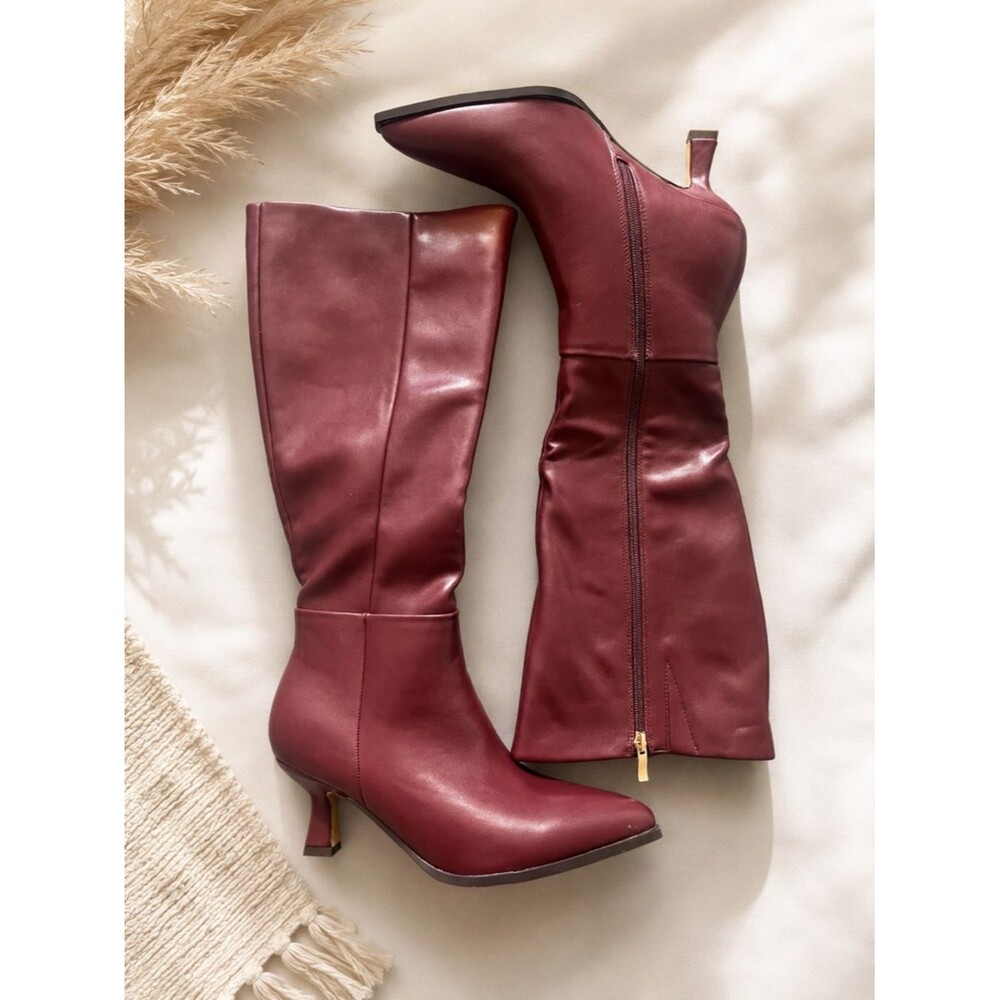 NWOT Burgundy Knee High Boots Women's Size 8 Wine Red Pointed Toe Kitten Heel